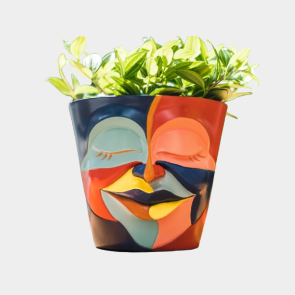 Gugugo - 8 Inch Abstract Head Planter