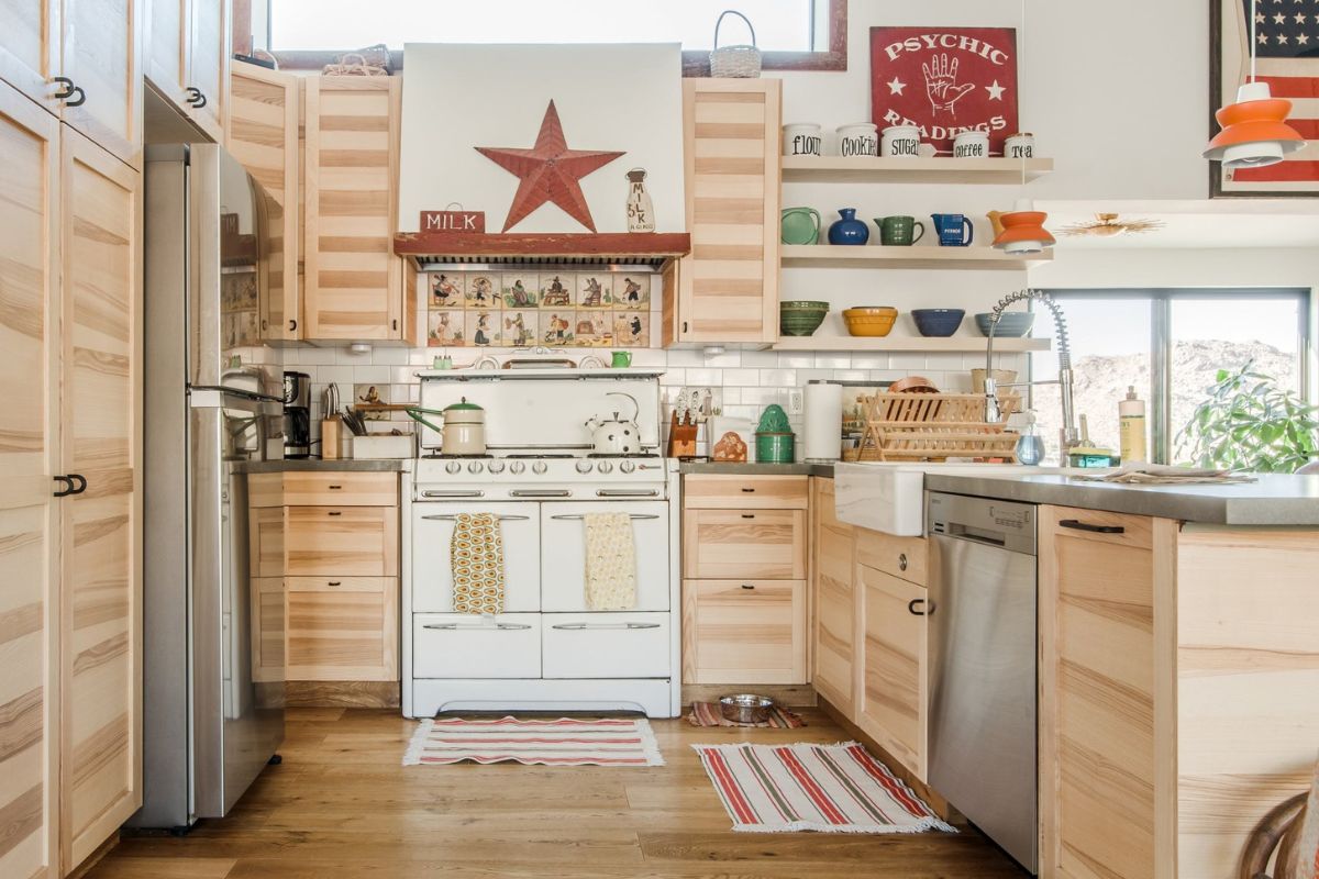 You are currently viewing Eclectic Style Kitchen: Vibrant Creativity in Culinary Design