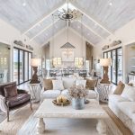 Shabby Chic Style Living Room: Softness and Grace in Every Detail
