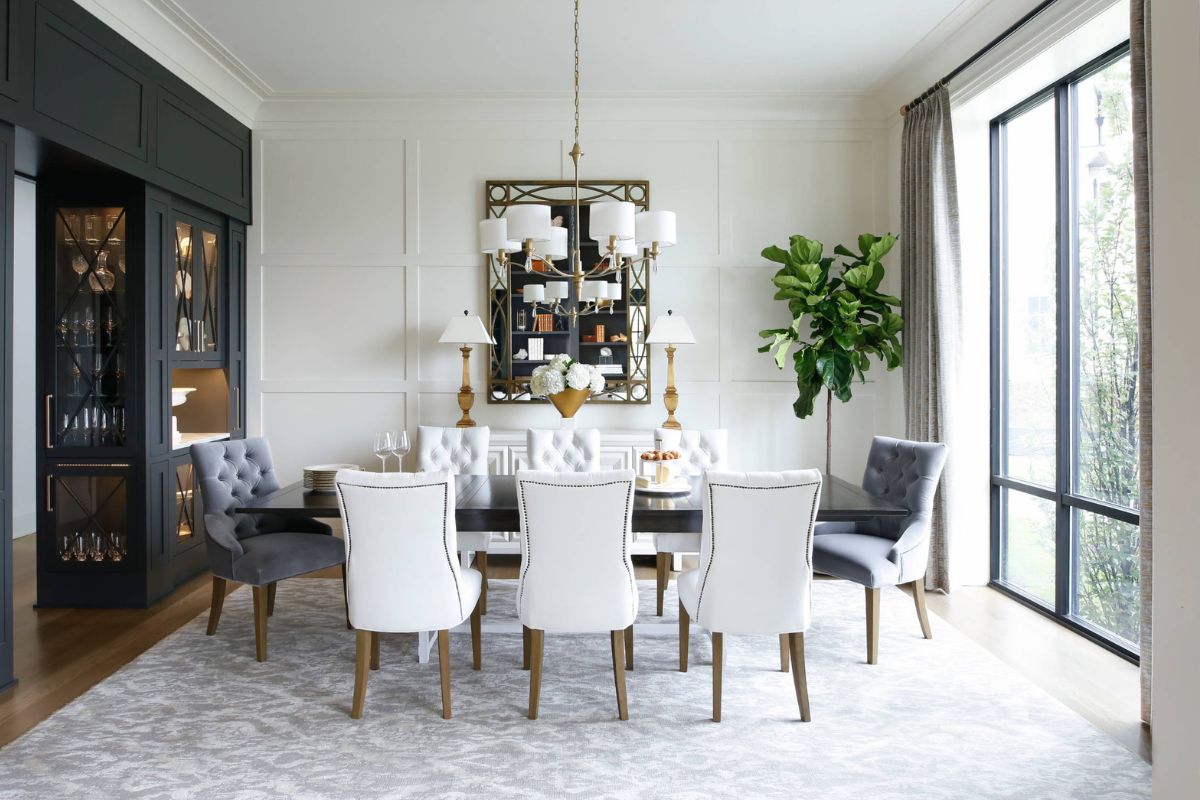 Read more about the article Transitional Style Dining Room: Uniting Traditional and Modern Dining Experience
